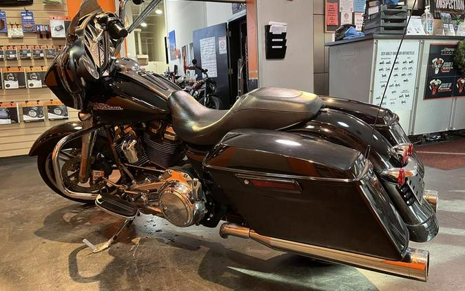 2019 Harley-Davidson® FLHX - Street Glide®