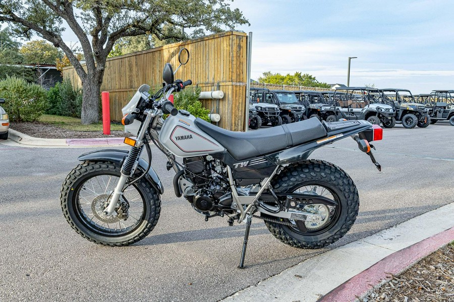 2026 YAMAHA TW200
