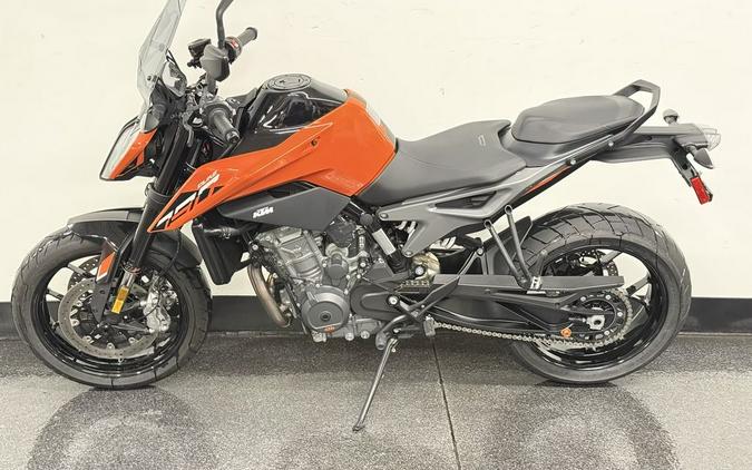 2024 KTM 790 Duke