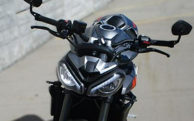 2024 Triumph Street Triple 765 RS Silver Ice