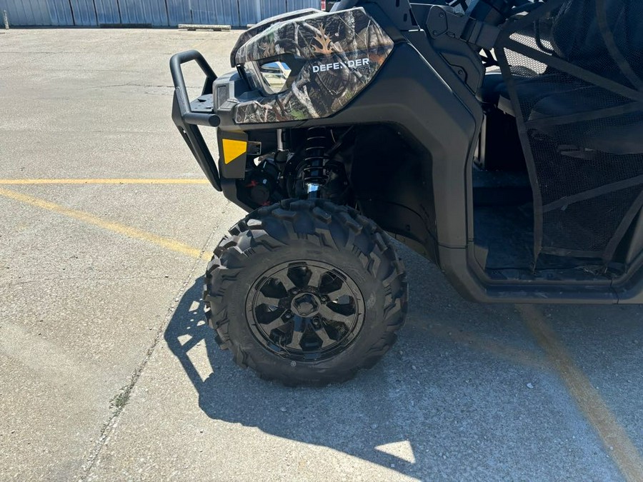 2024 Can-Am™ Defender XT HD10