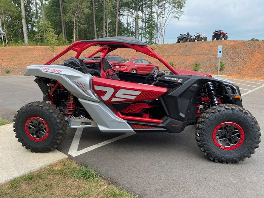 2024 Can-Am™ Maverick X3 X ds TURBO RR