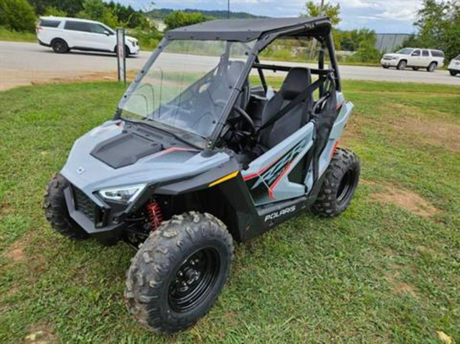 2024 Polaris RZR 200 EFI