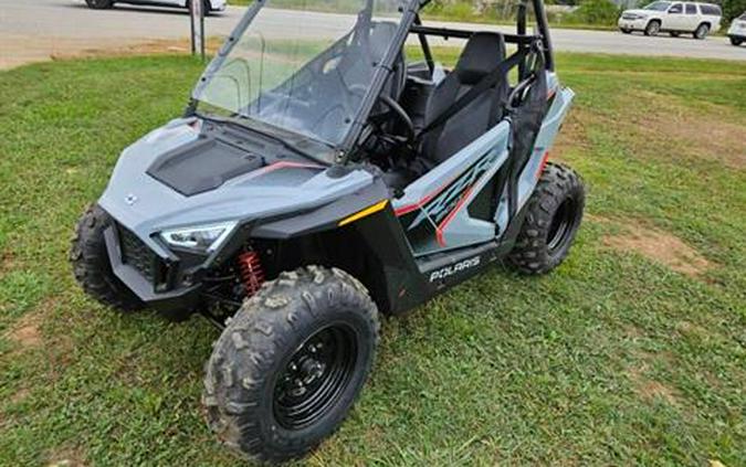 2024 Polaris RZR 200 EFI