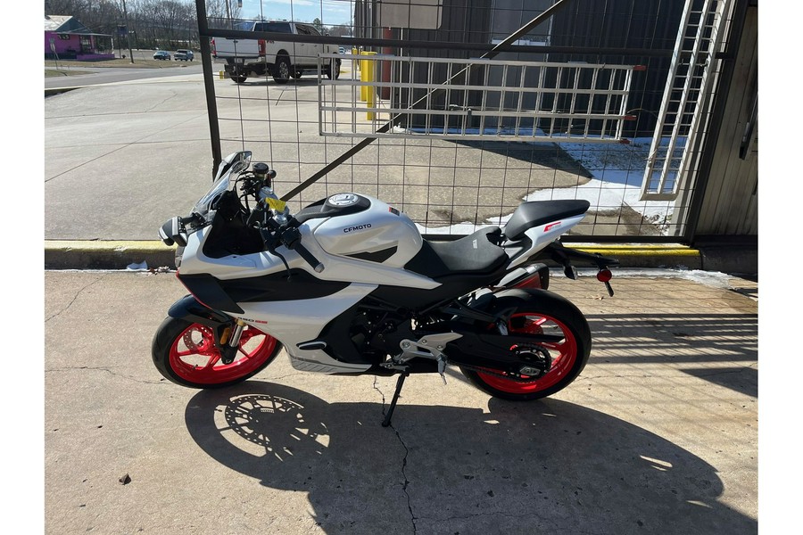 2025 CFMOTO 450 SS NEBULA WHITE