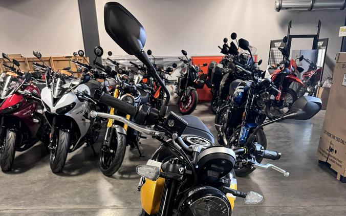 2025 Triumph Trident