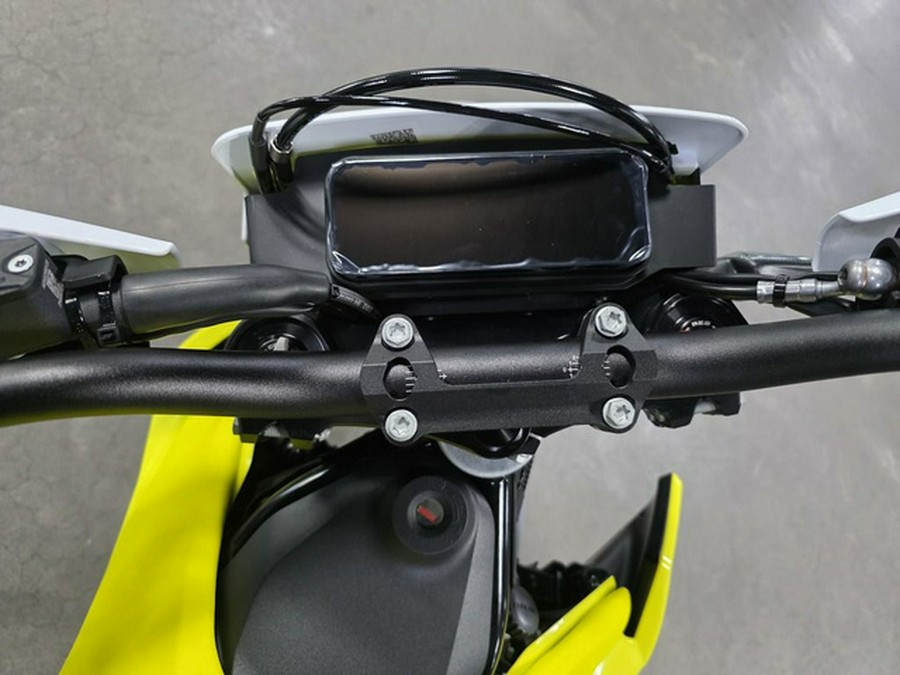 2026 Husqvarna Supermoto 701