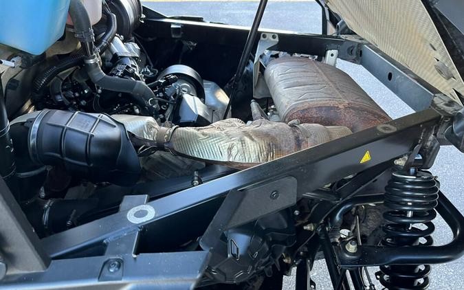 2022 Can-Am Defender Max Limited HD10