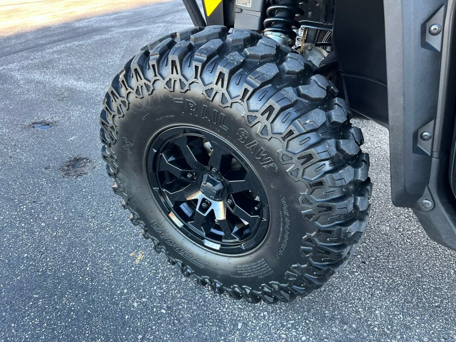 2022 Can-Am Defender Max Limited HD10