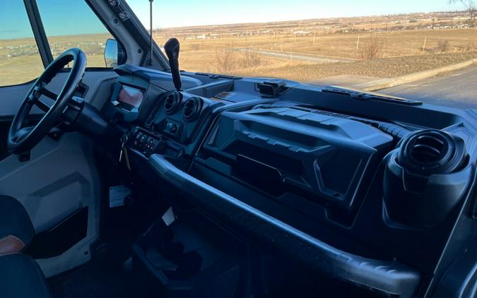 2022 Can-Am Defender Max Limited HD10