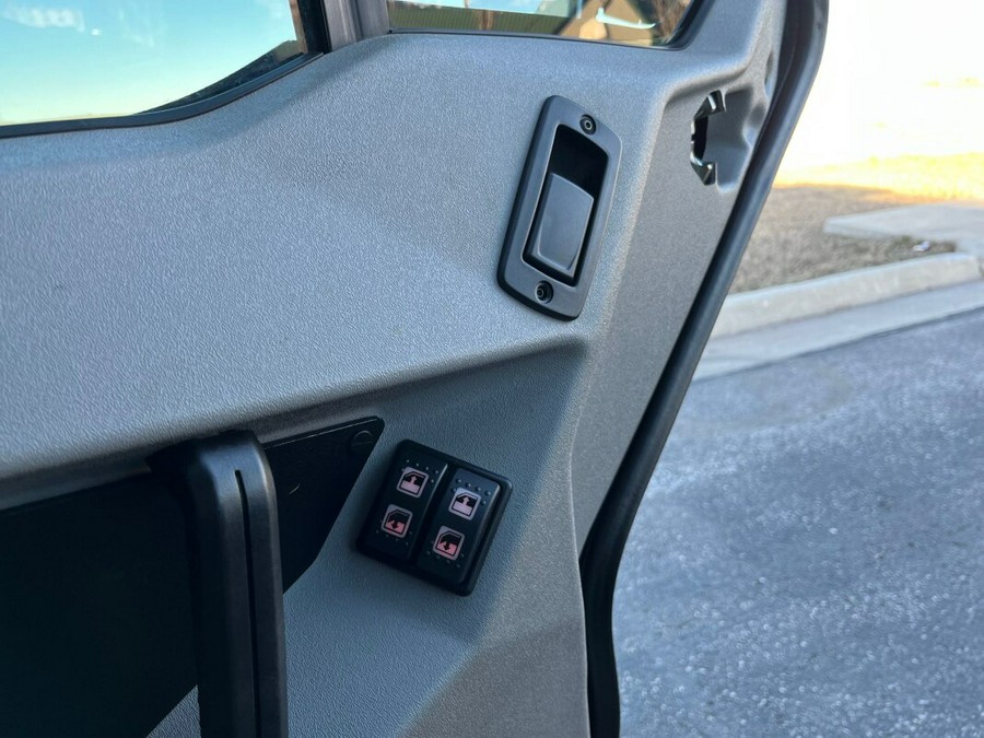 2022 Can-Am Defender Max Limited HD10