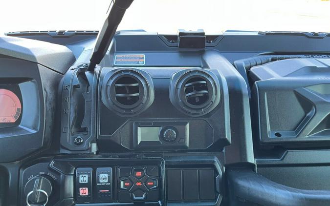 2022 Can-Am Defender Max Limited HD10