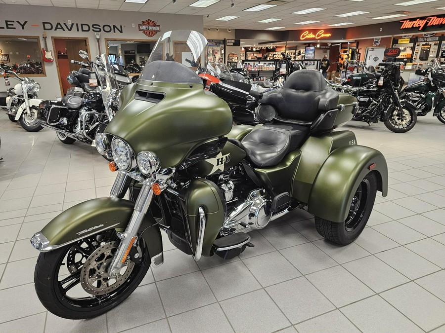 FLHTCUTG 2022 Tri Glide® Ultra