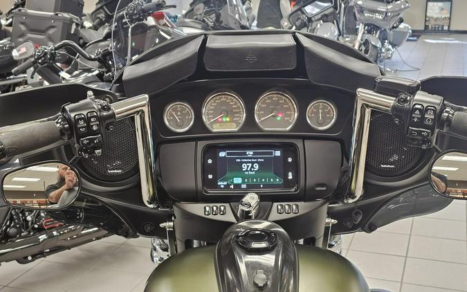 FLHTCUTG 2022 Tri Glide® Ultra