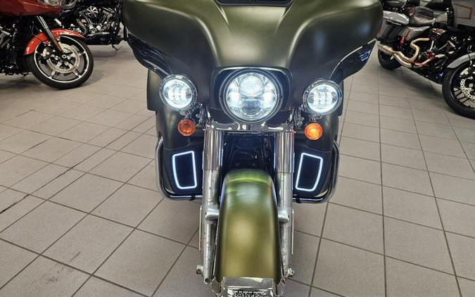 FLHTCUTG 2022 Tri Glide® Ultra
