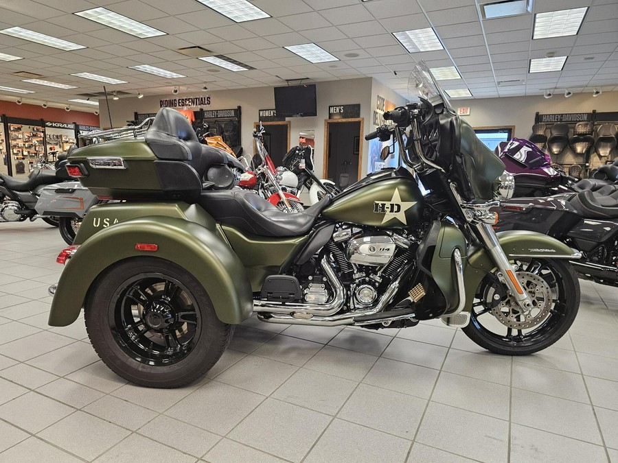 FLHTCUTG 2022 Tri Glide® Ultra