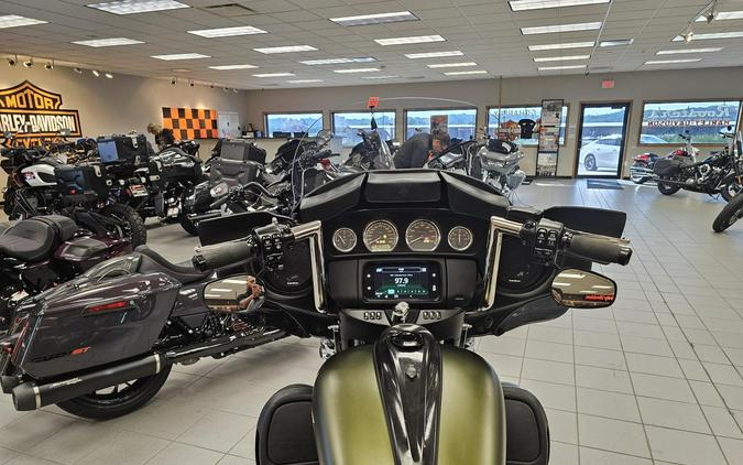 FLHTCUTG 2022 Tri Glide® Ultra