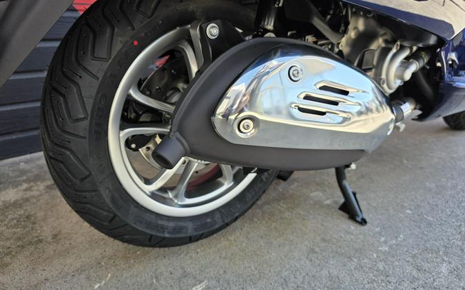 2027 Vespa GTS 310