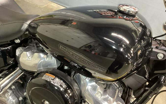 2022 Harley-Davidson Softail FXST - Standard