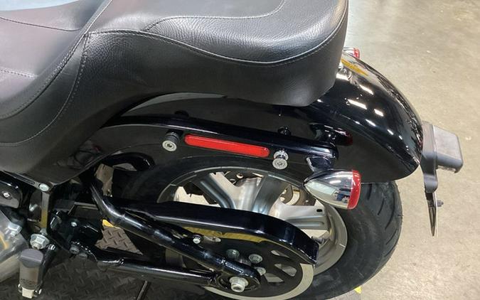 2022 Harley-Davidson Softail FXST - Standard