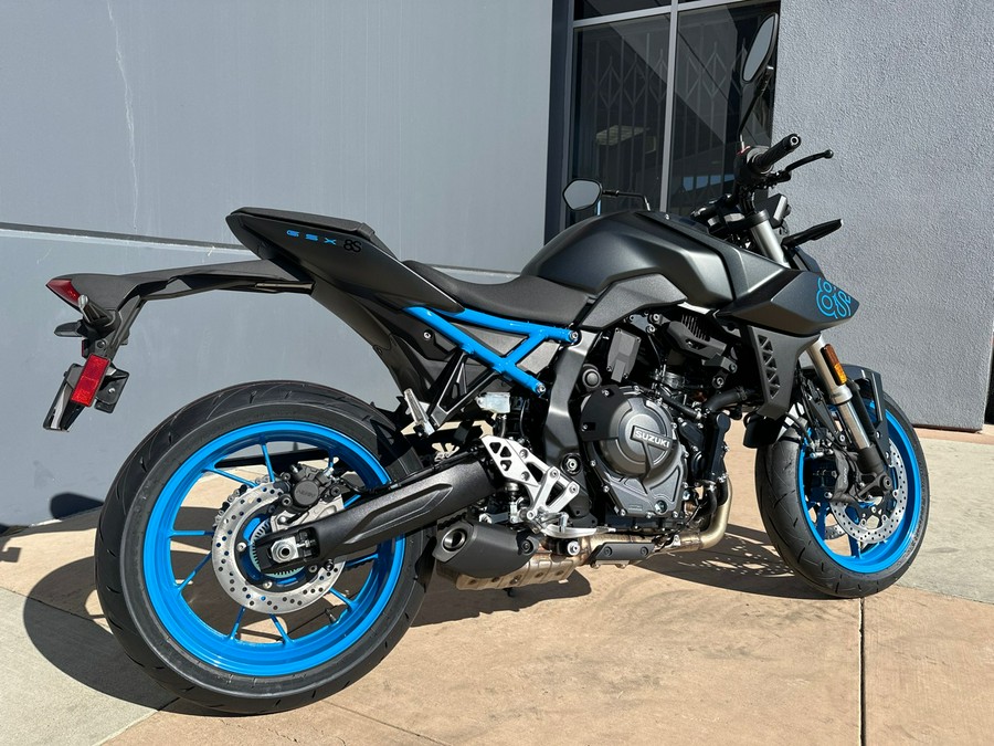 2024 SUZUKI GSX-8S