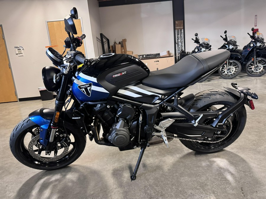 2025 Triumph Trident