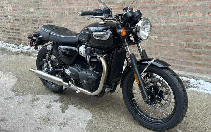 2022 Triumph Bonneville T100 Black