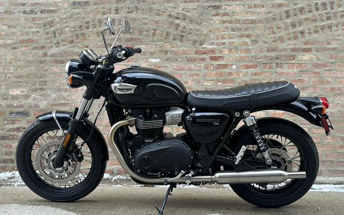 2022 Triumph Bonneville T100 Black
