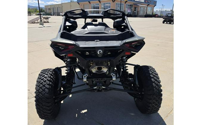 2026 Maverick R X rc With SMART-SHOX - Can-Am
