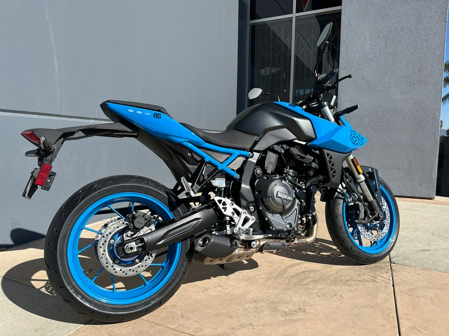 2024 SUZUKI GSX-8S