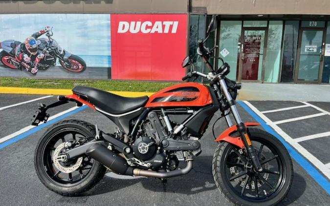 2018 Ducati Scrambler Sixty2