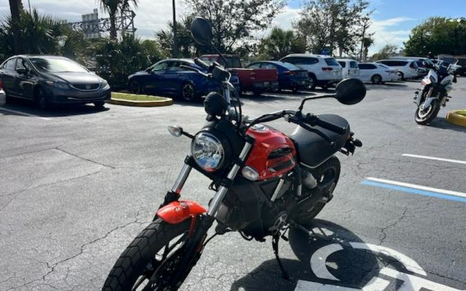 2018 Ducati Scrambler Sixty2