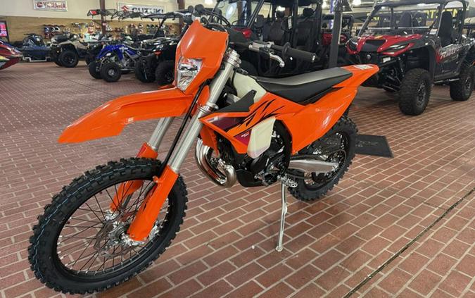 2026 KTM XC 150 W