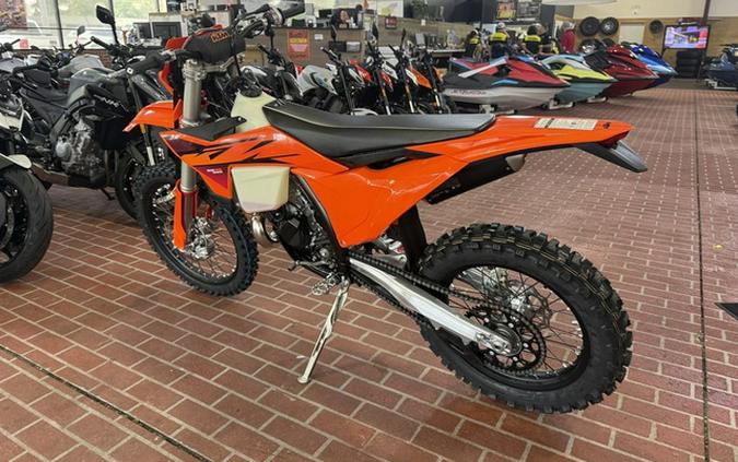 2026 KTM XC 150 W
