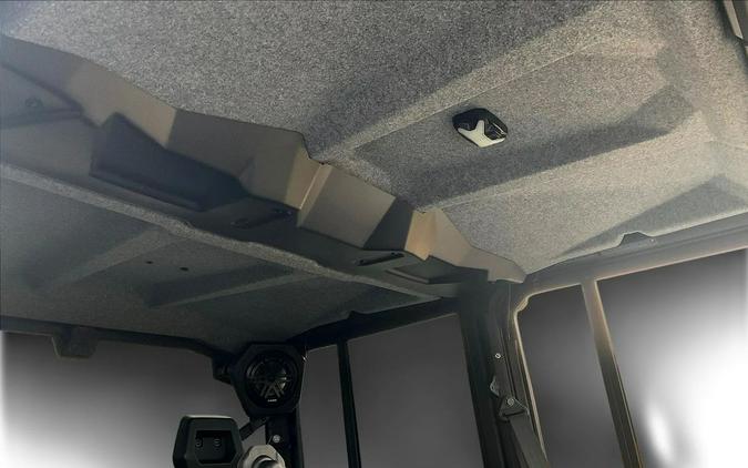 2026 Can-Am SSV DEF MAX LTD 65 HD11 WH HB 26 Limited HD11