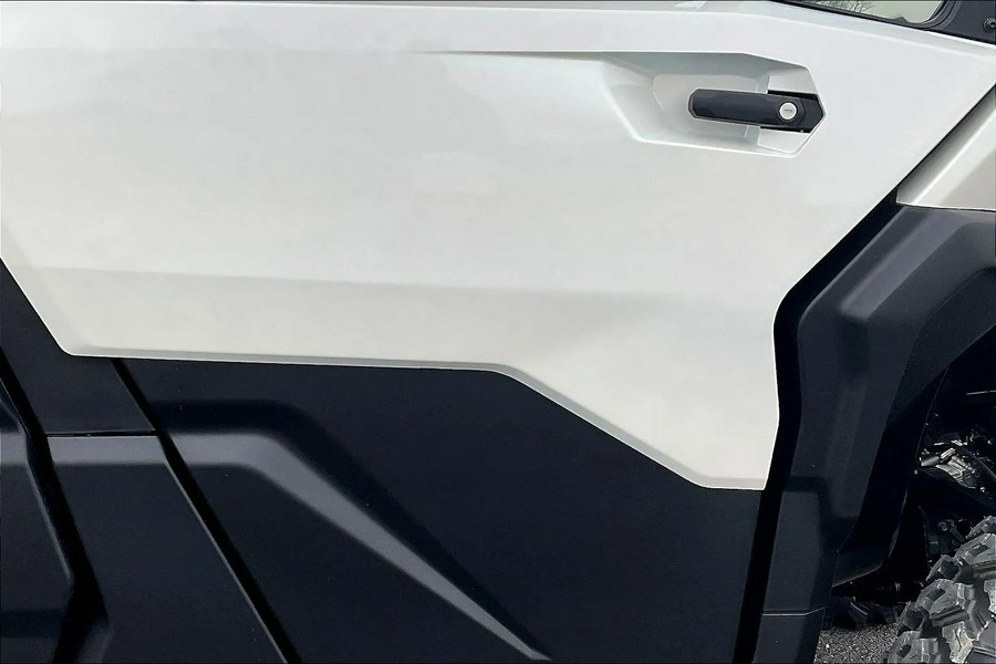 2026 Can-Am SSV DEF MAX LTD 65 HD11 WH HB 26 Limited HD11