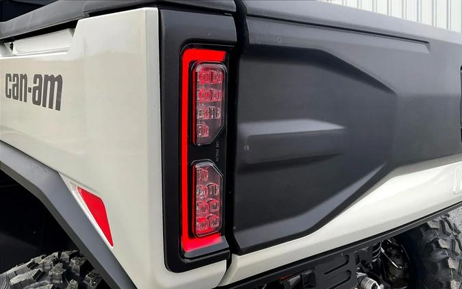 2026 Can-Am SSV DEF MAX LTD 65 HD11 WH HB 26 Limited HD11