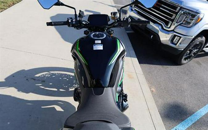 2025 Kawasaki Z900 SE ABS