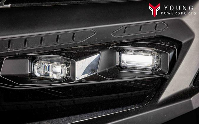 2026 Can-Am Defender MAX XT CAB HD11