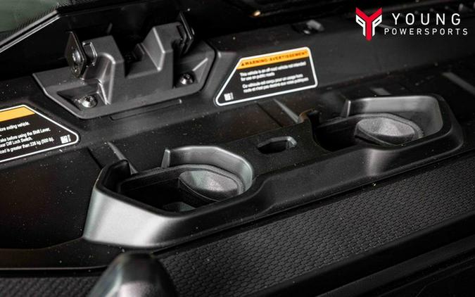 2026 Can-Am Defender MAX XT CAB HD11