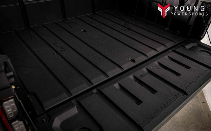 2026 Can-Am Defender MAX XT CAB HD11