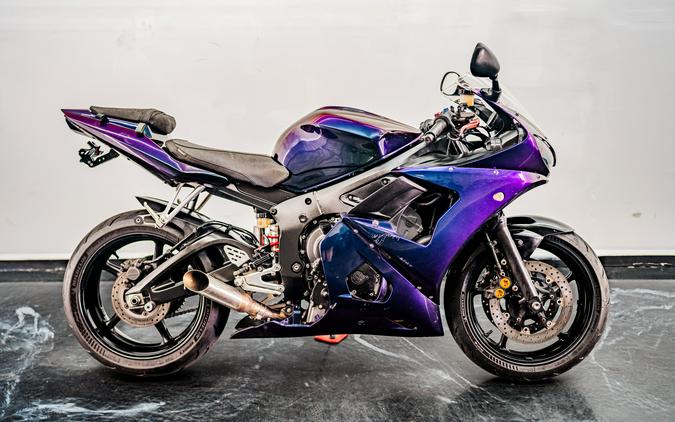 2009 Yamaha Motor Corp., USA YZF-R6S