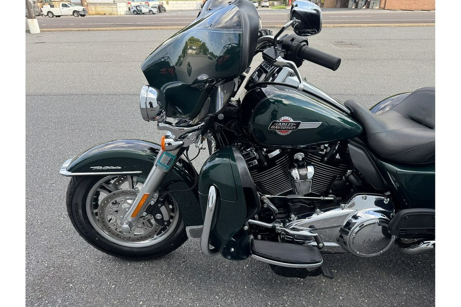 2024 TRI-GLIDE - Harley-Davidson®