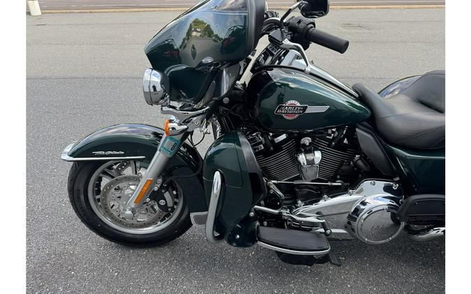 2024 TRI-GLIDE - Harley-Davidson®