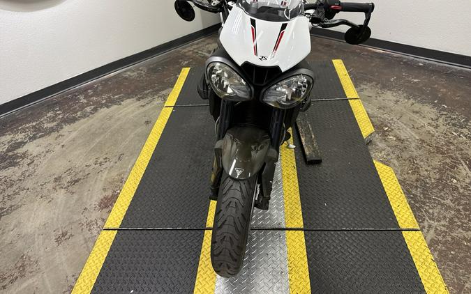 2019 TRIUMPH SPEED TRIPLE