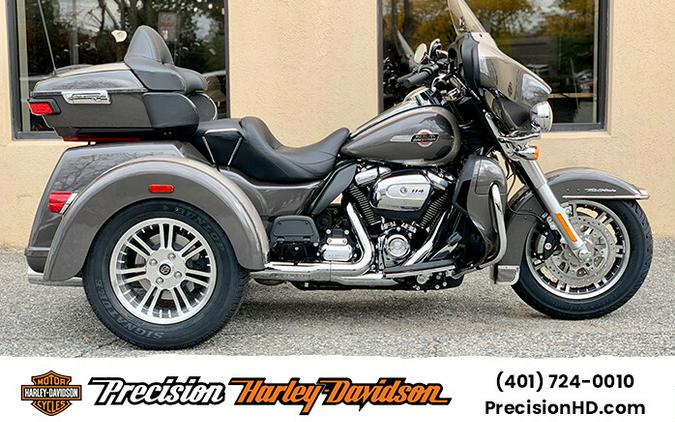 2023 Harley-Davidson Tri Glide Ultra FLHTCUTG