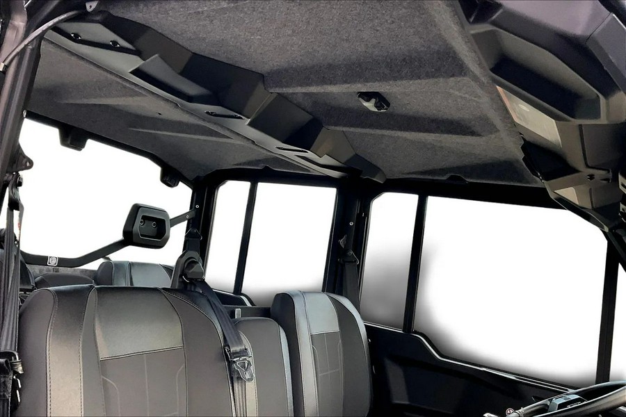 2026 Can-Am SSV DEF MAX XTCAB 65 HD11 CA HB 26 XT CAB HD11