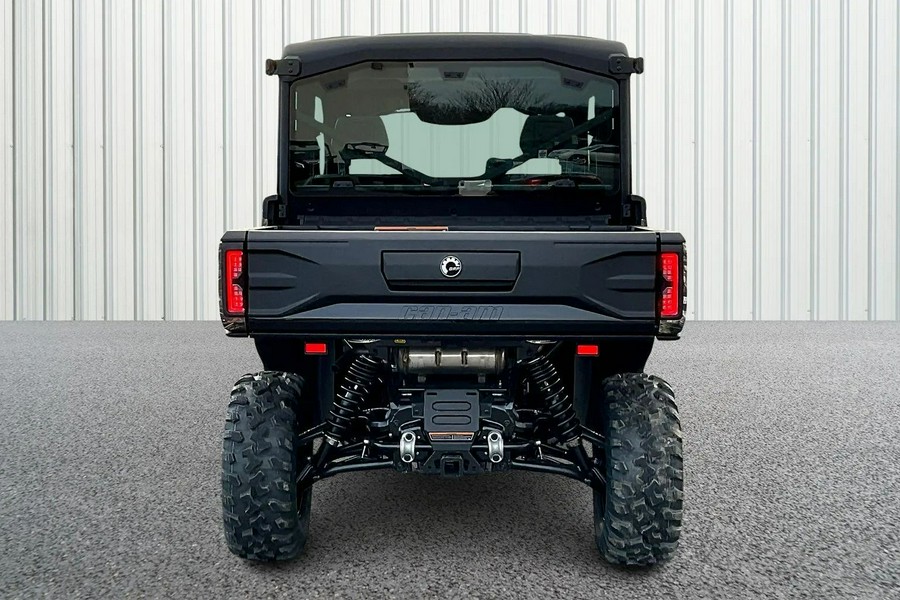 2026 Can-Am SSV DEF MAX XTCAB 65 HD11 CA HB 26 XT CAB HD11