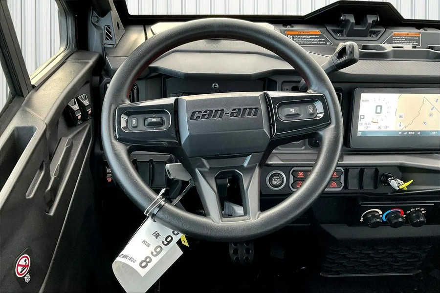 2026 Can-Am SSV DEF MAX XTCAB 65 HD11 CA HB 26 XT CAB HD11