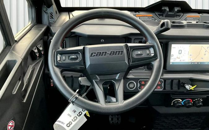 2026 Can-Am SSV DEF MAX XTCAB 65 HD11 CA HB 26 XT CAB HD11